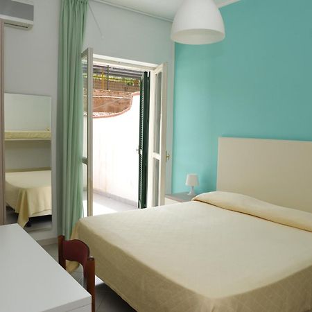 Hotel Costa D'Oro Santa Maria di Castellabate Exterior photo