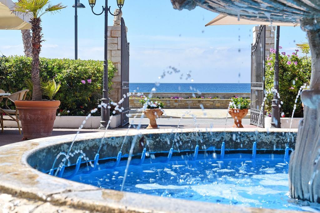 Hotel Costa D'Oro Santa Maria di Castellabate Exterior photo
