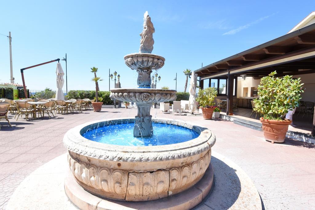 Hotel Costa D'Oro Santa Maria di Castellabate Exterior photo
